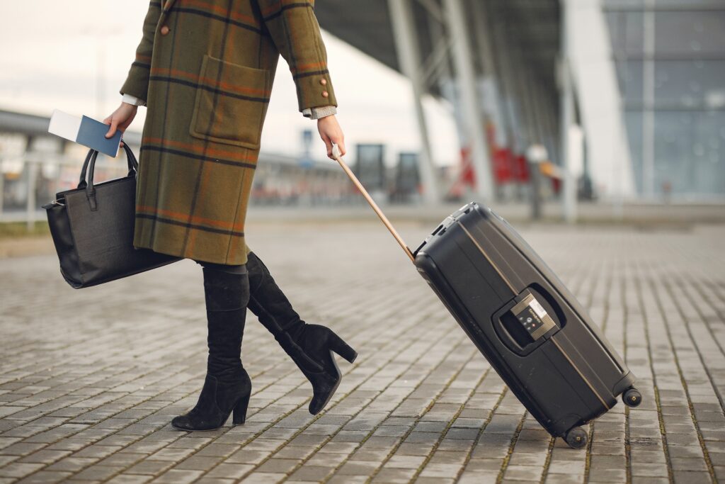 Unveiling the Excellence: Choosing the Perfect Airport Limousine Service Near You 2 Airport limousine close to me