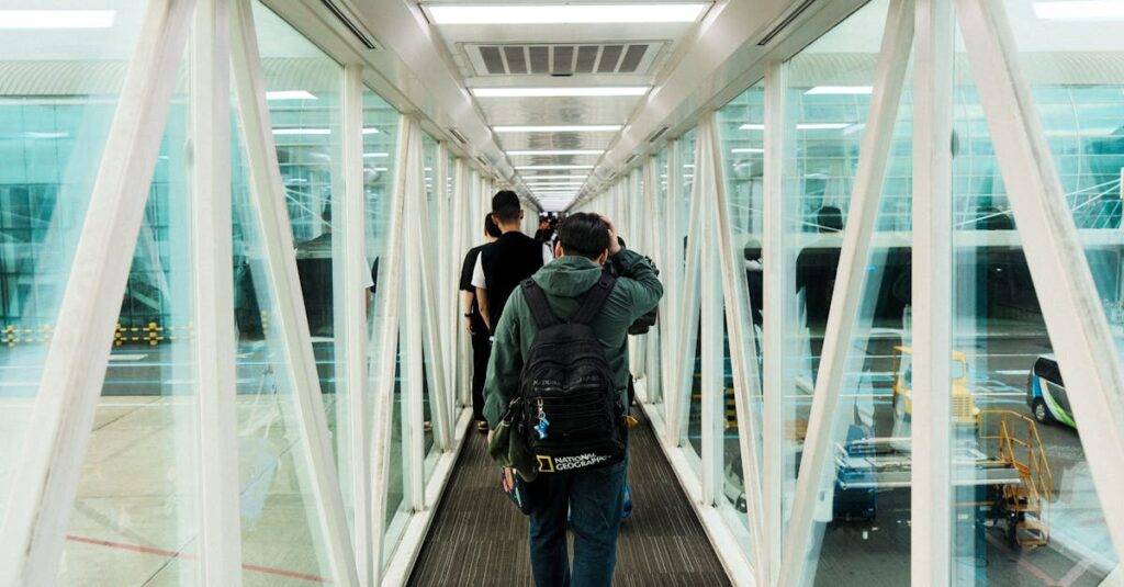 American Airlines Shuttle From Lga To Jfk